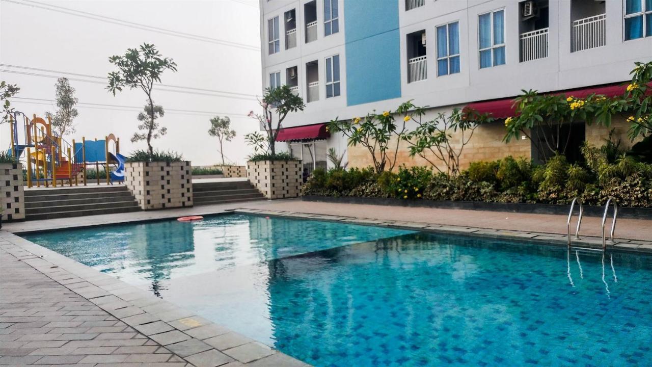 Comfortable Studio Apartment Grand Dhika City By Travelio Bekasi Exterior foto